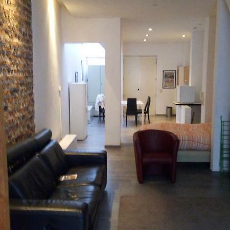 איפר Apartment Number Ten מראה חיצוני תמונה